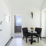 Roccobarocco Boutique *