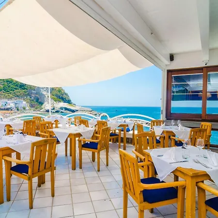 Roccobarocco Boutique *