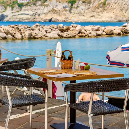 Roccobarocco Boutique Hotell Sant'Angelo (Isola d'Ischia)