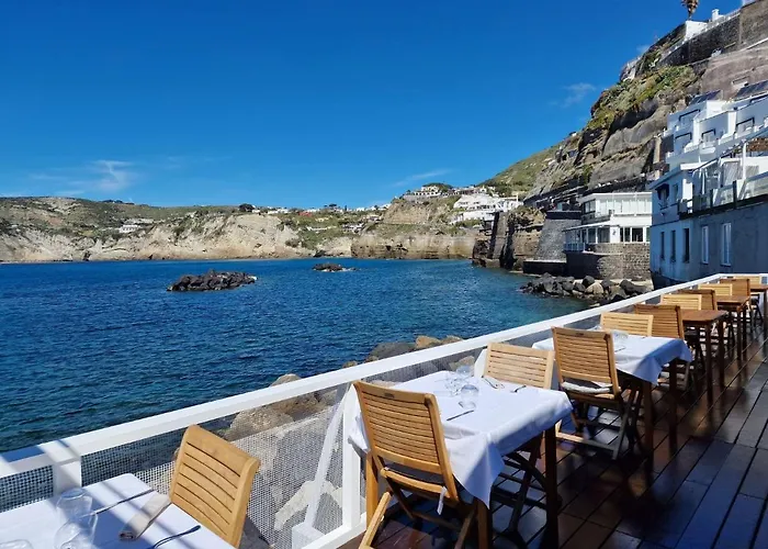 Roccobarocco Boutique * Sant'Angelo (Isola d'Ischia)