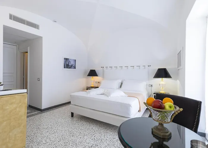 Roccobarocco Boutique