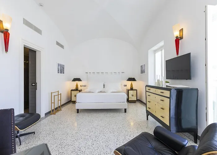 Roccobarocco Boutique * Sant'Angelo (Isola d'Ischia)